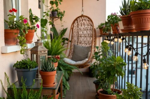 very small balcony ideas mujy is topic kay liya feature image bana krdin exact topic par image bana krdin or topic ext over ho image pr