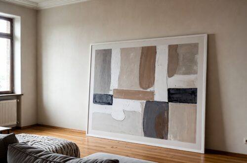 No-Drill Wall Decor Ideas for Apartments (Damage-Free Styling Guide)