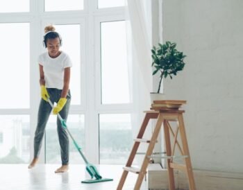 August Home Maintenance Checklist Your Essential Guide for a Smooth Seasonal Transition
