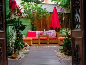 Outdoor Entertaining Space Ideas